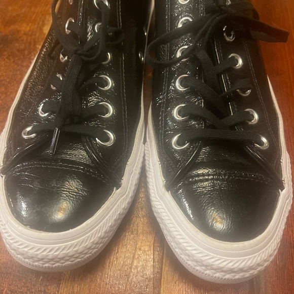 Converse All Star size 8 black leather shoes - Picture 2 of 7